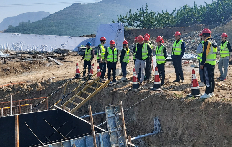 3U臺(tái)施工現(xiàn)場(chǎng)_副本