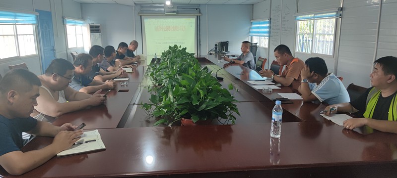 橋涵五六工區(qū)對公司9號10號11號文件進行宣貫學(xué)習(xí)_副本 橋涵五六工區(qū)對公司9號10號11號文件進行宣貫學(xué)習(xí)_副本