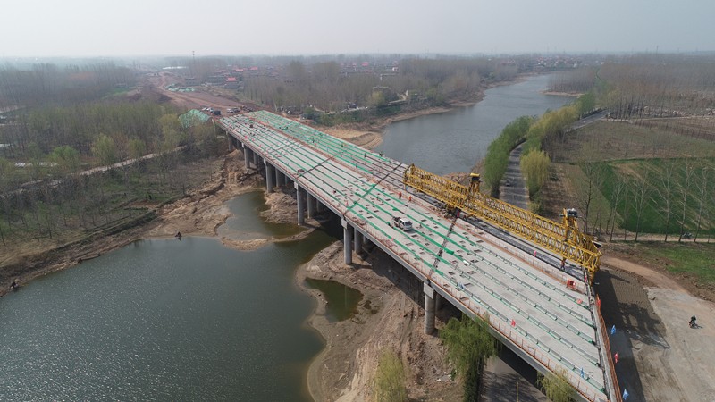 凝心聚力、繆力同心——G205山深線郯城繞城段項目全力沖刺年度目標