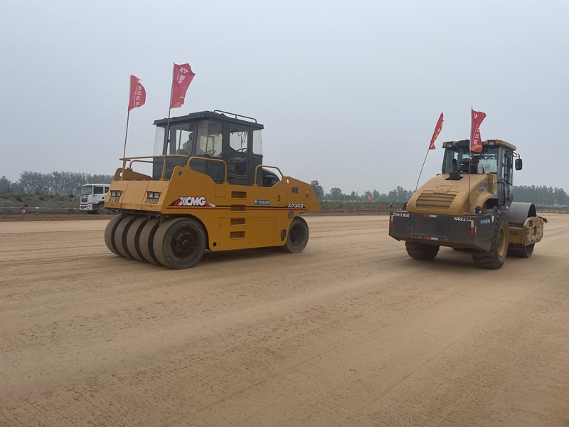 3-水泥土施工，機(jī)械碾壓My3msL_副本