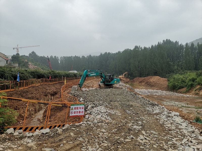 第四區(qū)域項(xiàng)目部魯山南互通8月份工作動(dòng)態(tài)