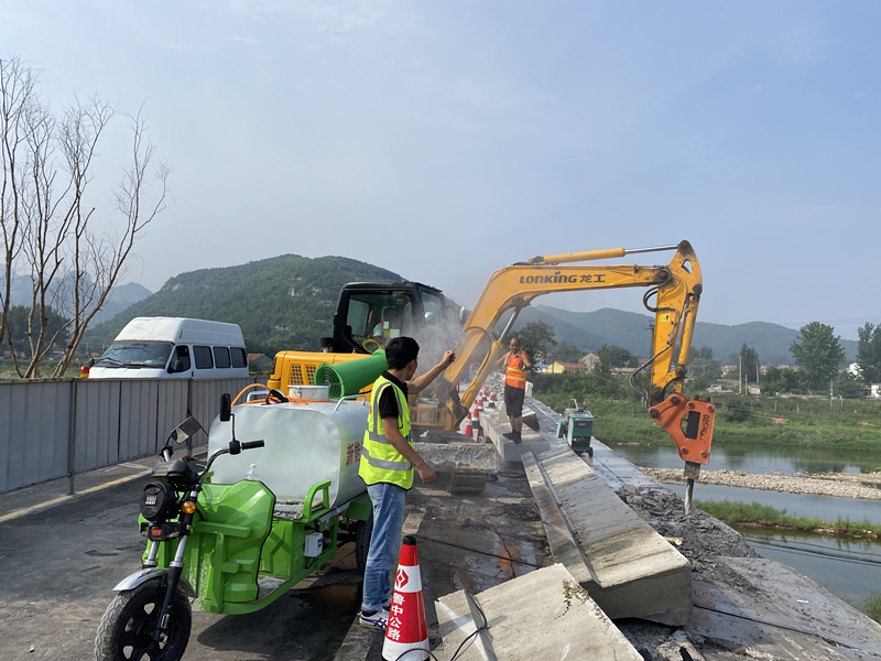 博山區(qū)店子村至樂疃段預(yù)防養(yǎng)護(hù)及修復(fù)養(yǎng)護(hù)工程正式開工