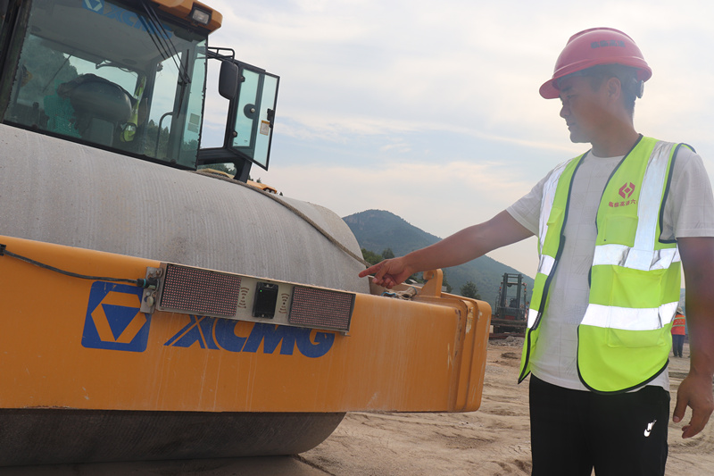 臨臨高速工程機械安全升級　智能防碰撞系統(tǒng)為生產保駕護航