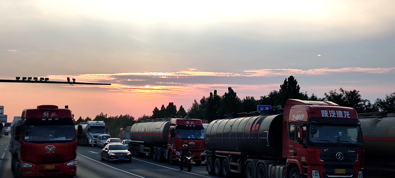 11車(chē)流巨大的233_副本 11車(chē)流巨大的233_副本