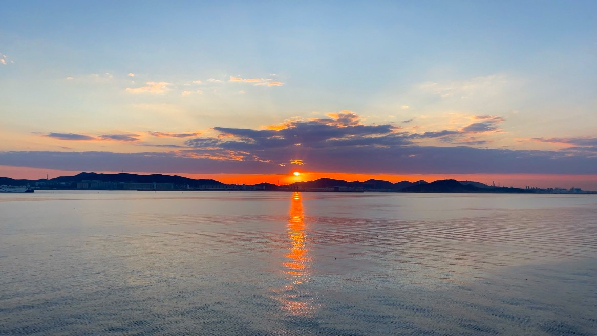 太陽(yáng)依舊會(huì)升起