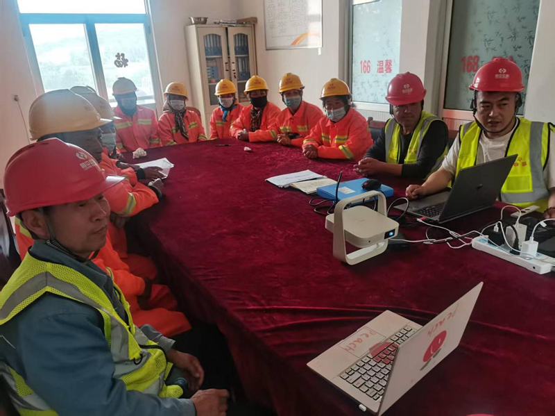 【一提三保】S232張魯線博山區(qū)王家莊至沂源縣草埠段修復(fù)養(yǎng)護(hù)工程組織新員工安全培訓(xùn)