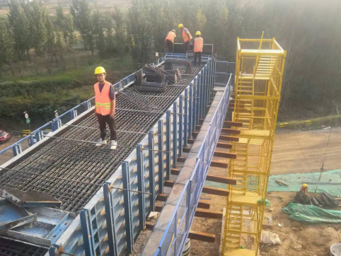 【抓作風(fēng) 創(chuàng)效益】國(guó)慶不打烊，崗位奮斗忙