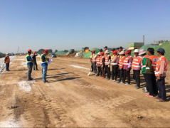 基礎(chǔ)工程分公司天津路項(xiàng)目部召開灰土施工技術(shù)、安全現(xiàn)場交底會