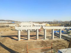 張博路分離立交橋箱梁架設(shè)專題：齊心協(xié)力，天塹變通途