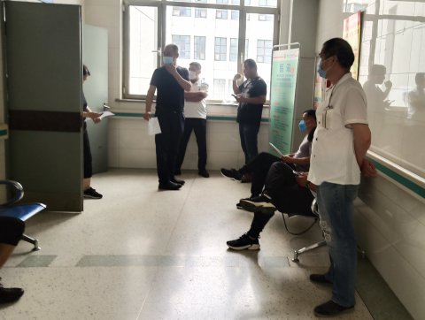 魯中公路第三工程公司關(guān)愛員工，關(guān)注健康在行動