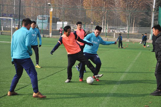 “魯中公路杯”六人制足球邀請(qǐng)賽圓滿收官