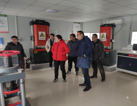 【臨臨風采】臨臨六標項目部工地試驗室一次性順利通過驗收