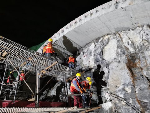 【臨臨風(fēng)采】韓王崮隧道正式進洞施工